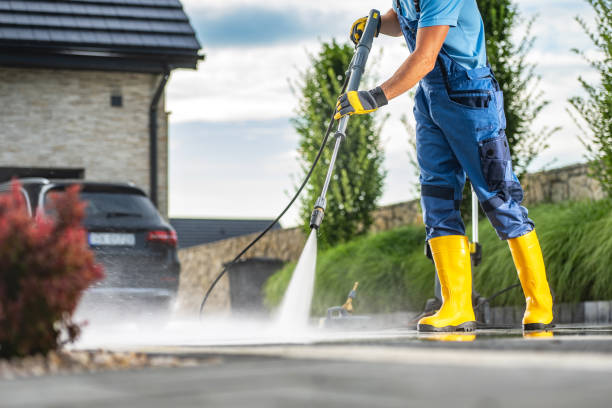 Best Patio and Deck Pressure Washing  in Eatonville, FL